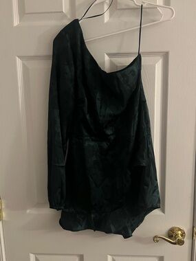 Asymmetric One-Shoulder Green Satin Romper/Dress